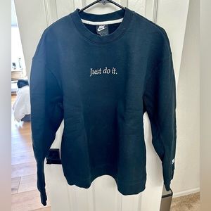 Nike Sportswear Heavyweight Crew